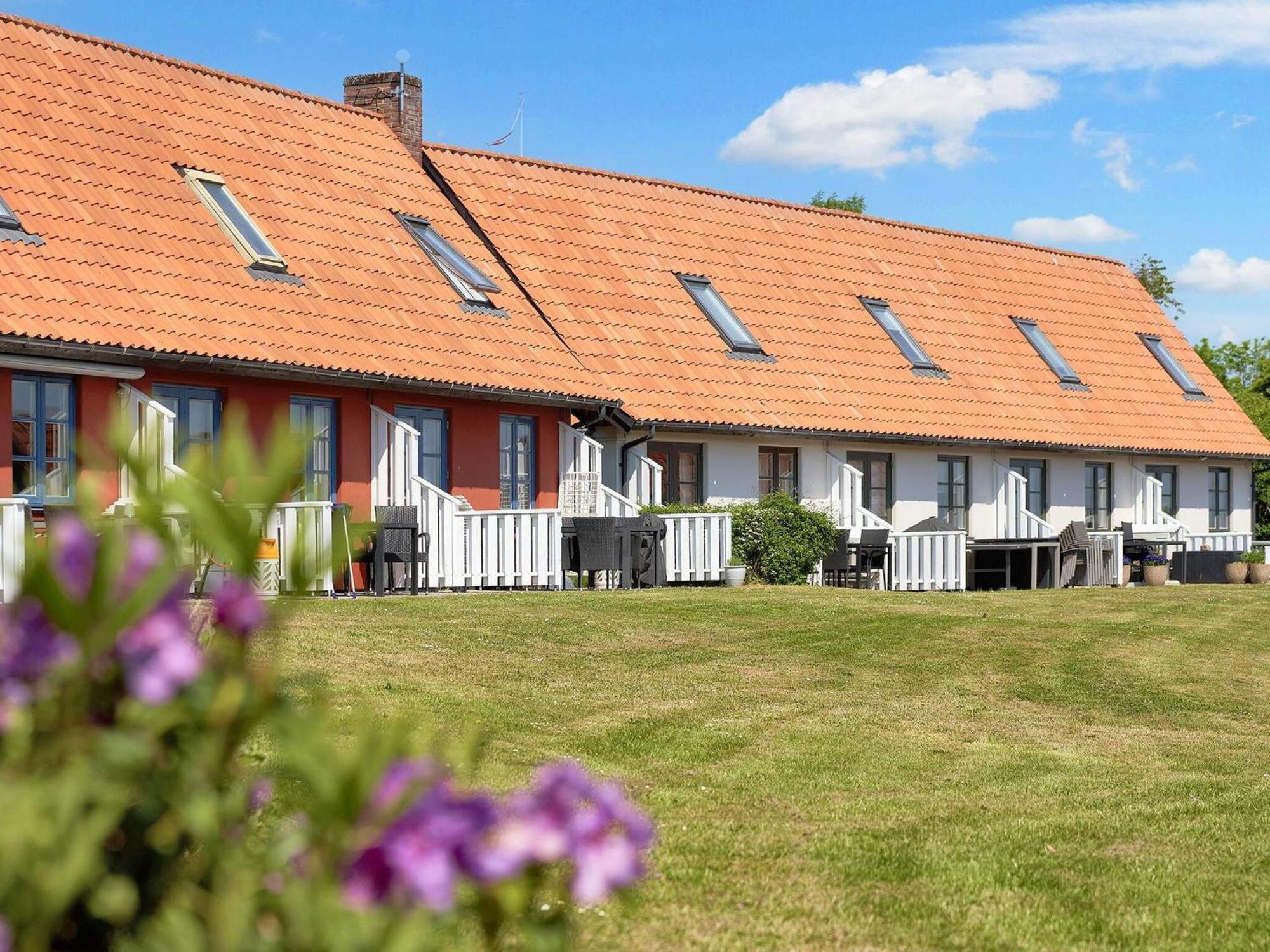 5 Person Holiday Home On A Holiday Park In Гудхием Екстериор снимка